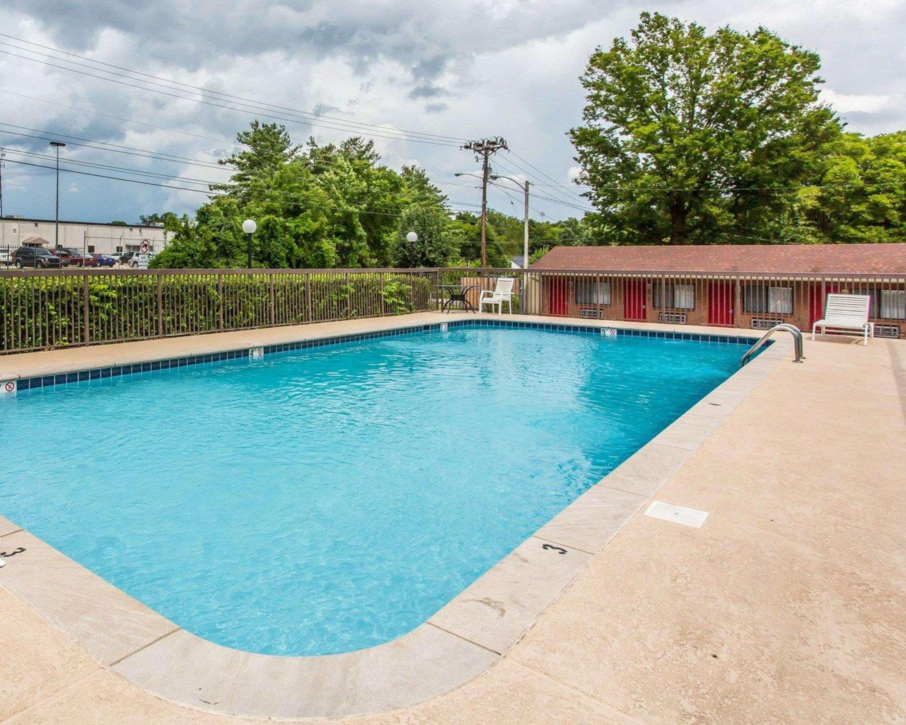 Econo Lodge Nashville North - Opryland Екстер'єр фото