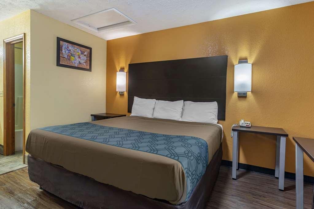 Econo Lodge Nashville North - Opryland Номер фото