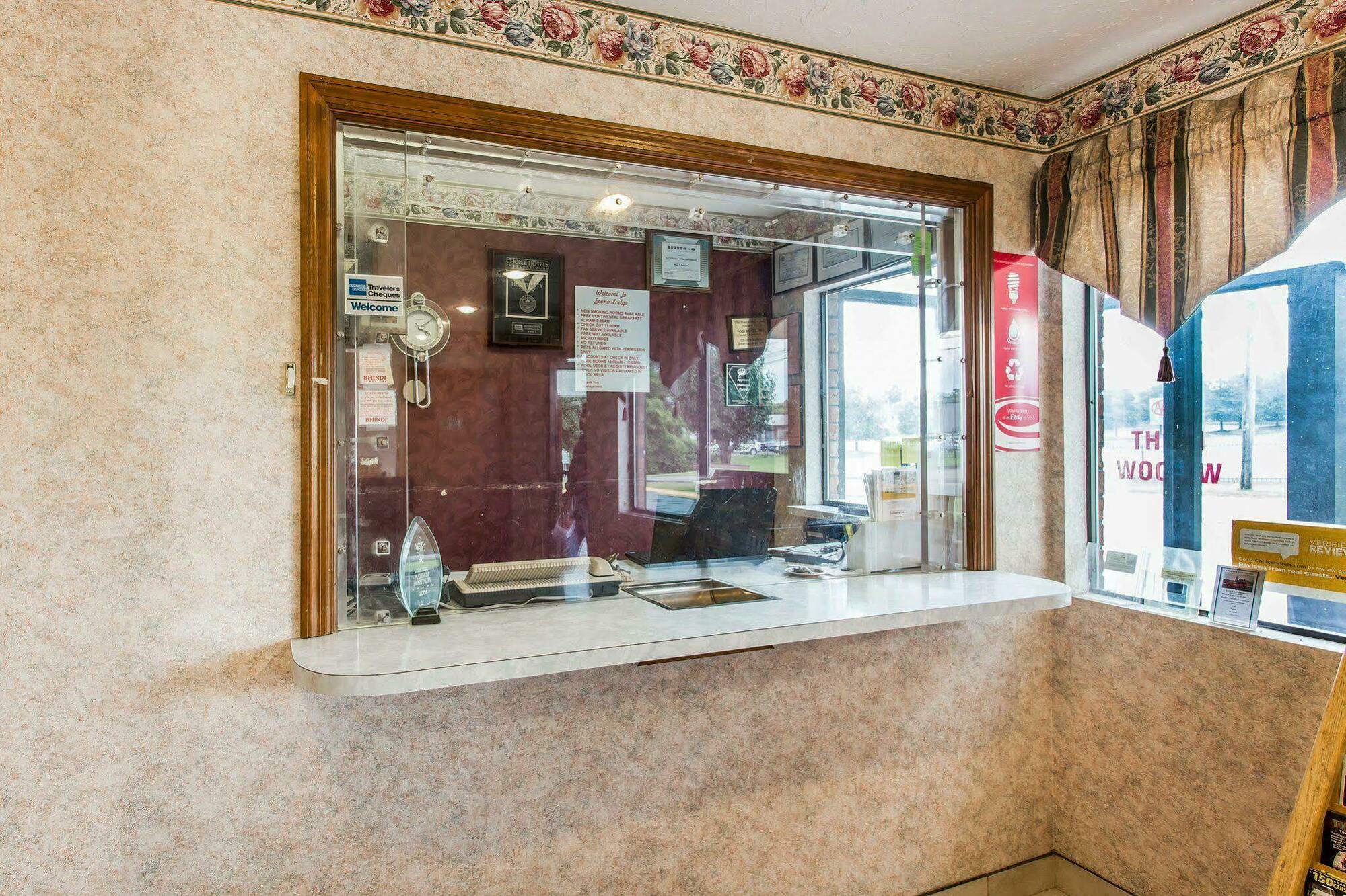 Econo Lodge Nashville North - Opryland Екстер'єр фото